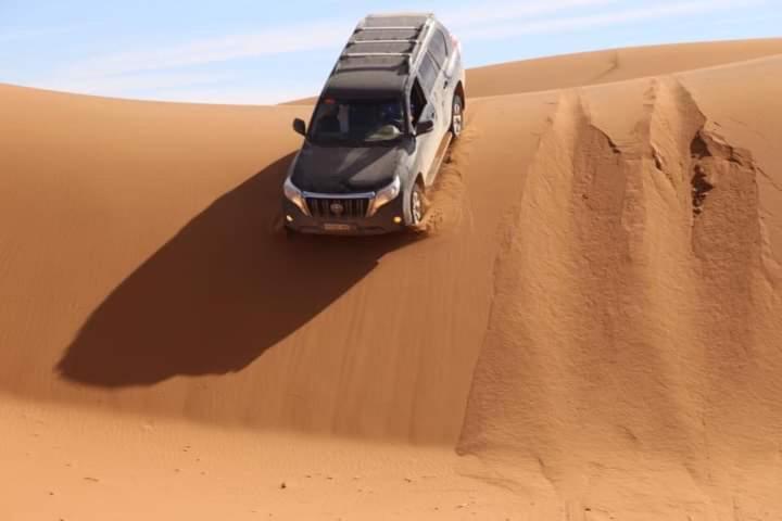 فندق Chegaga Nomad Camp El Gouera المظهر الخارجي الصورة