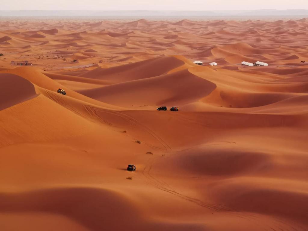 فندق Chegaga Nomad Camp El Gouera المظهر الخارجي الصورة